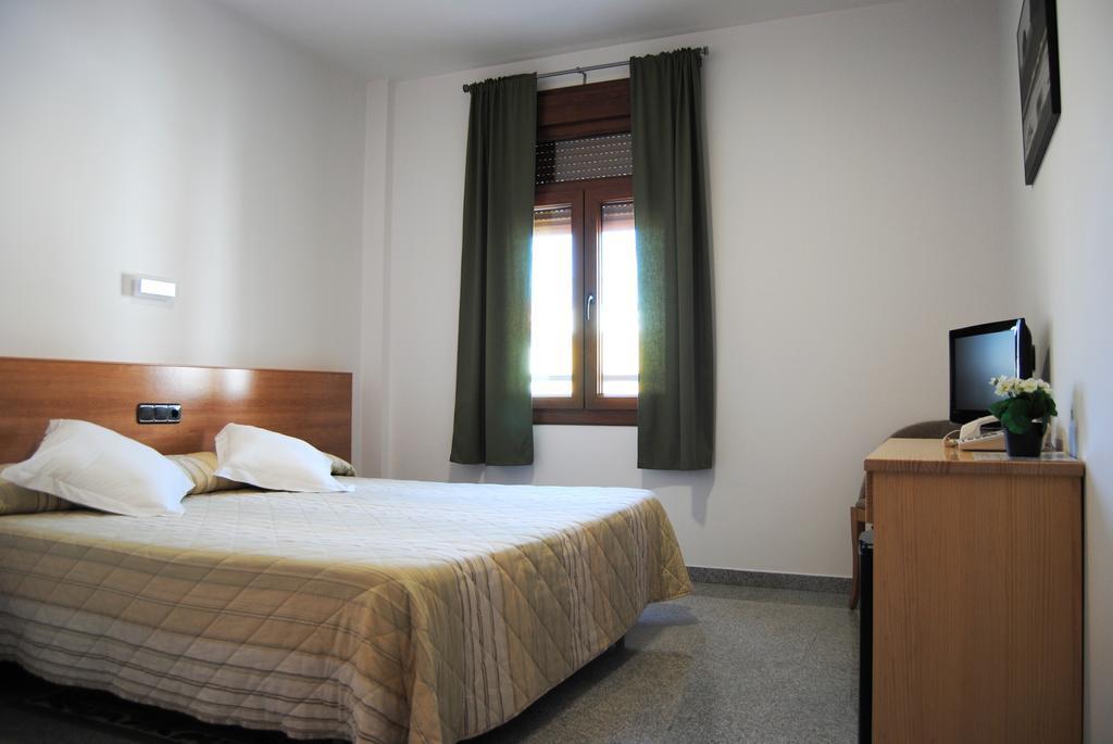 Hotel Albanta La Lantejuela Zimmer foto