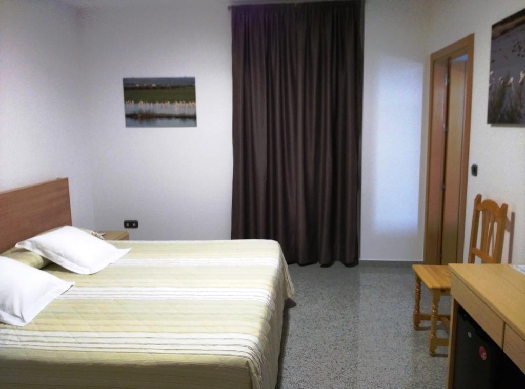 Hotel Albanta La Lantejuela Exterior foto
